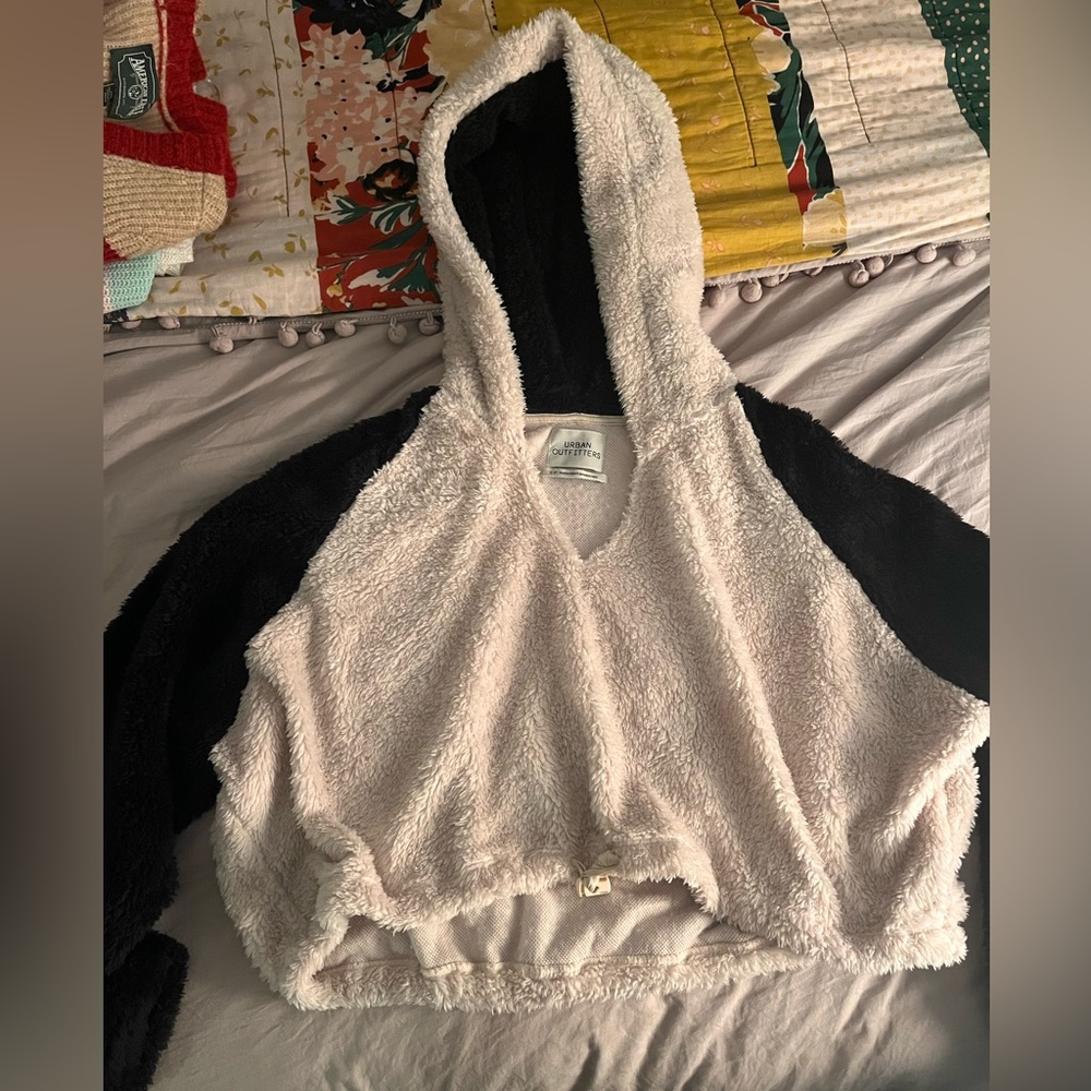 Urban Outfitters fuzzy cropped hoodie